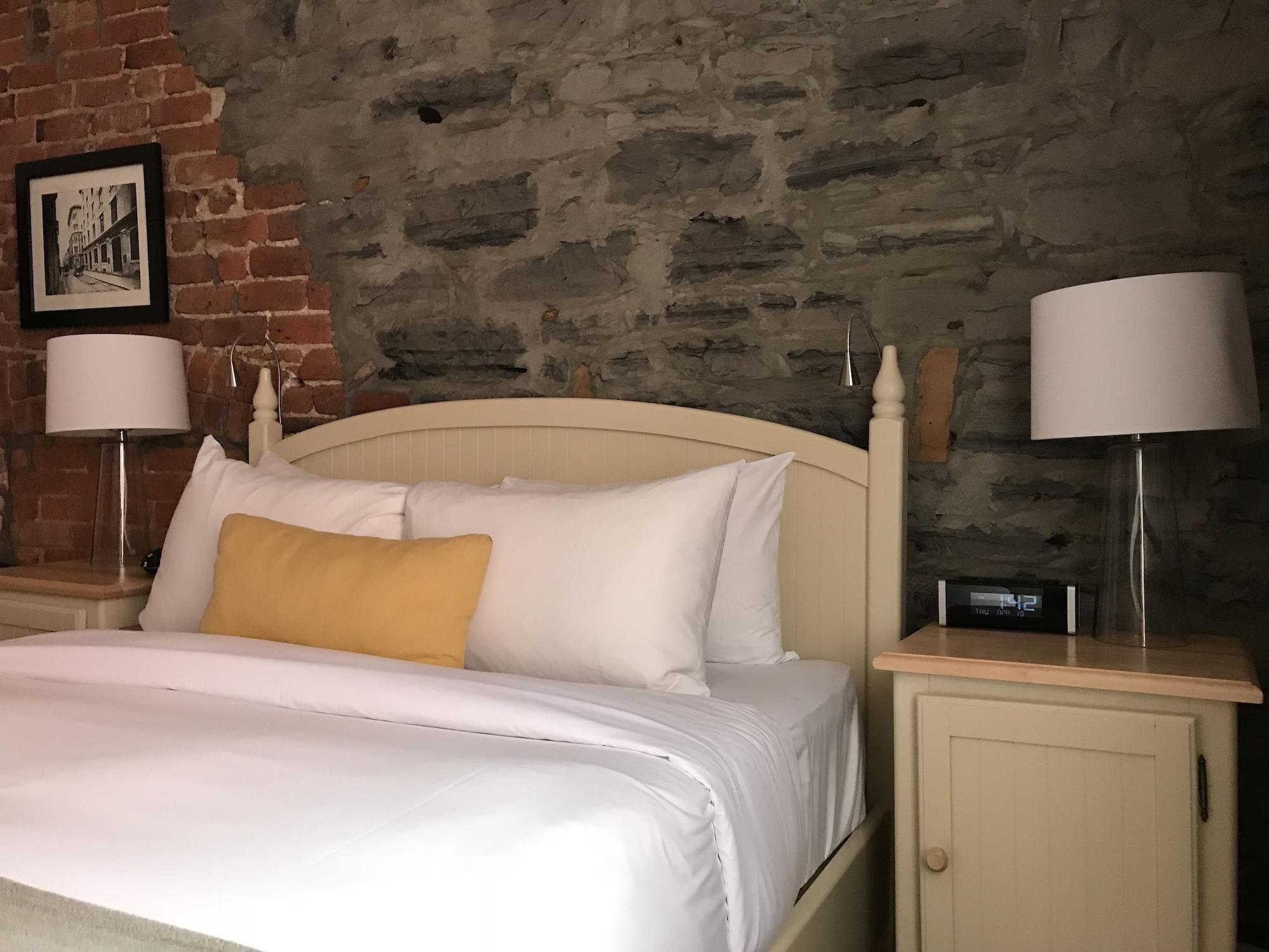 Auberge Saint-Pierre ケベックシティ エクステリア 写真